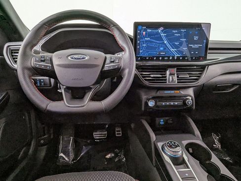 Used 2023 Ford Escape ST-Line w/ Tech Pack #1 image 18