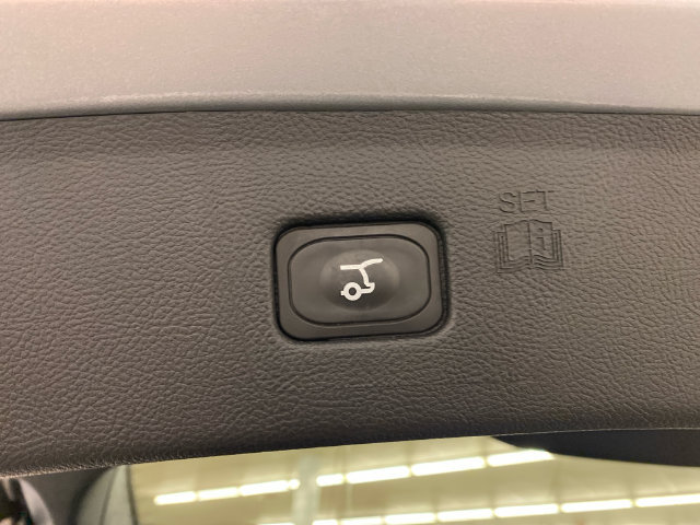 Used 2024 Ford Edge SEL w/ Convenience Package AWD/4WD image 11