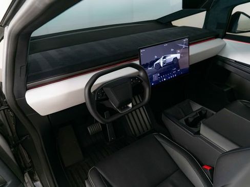 Used 2024 Tesla Cybertruck Cyberbeast AWD/4WD image 20
