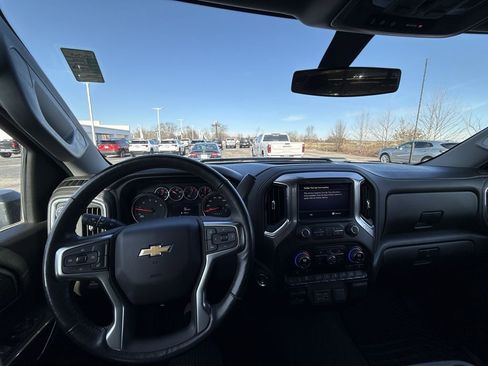 Certified 2022 Chevrolet Silverado 3500 LT w/ Convenience Package image 27