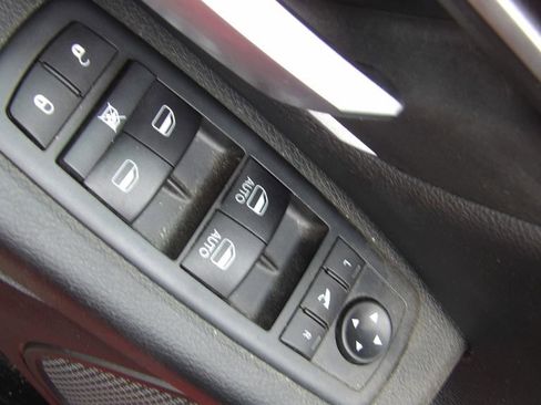 Used 2020 RAM 1500 Lone Star AWD/4WD image 10