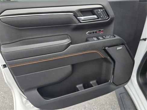 Used 2023 GMC Sierra 1500 AT4 w/ AT4 Premium Package image 23