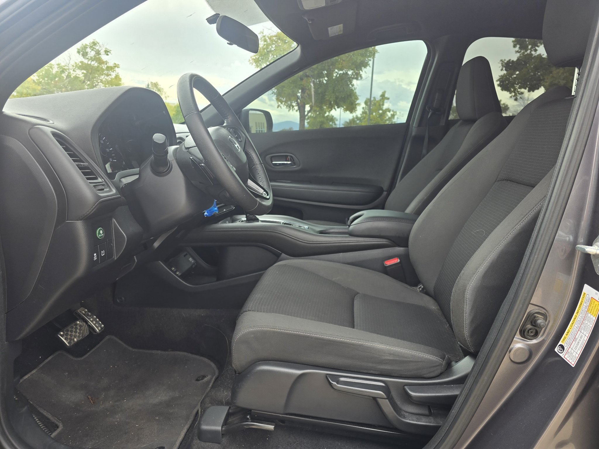 Used 2022 Honda HR-V Sport image 12