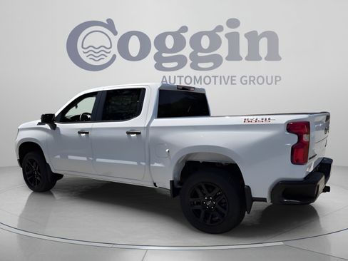 New 2026 Chevrolet Silverado 1500 Custom Trail Boss w/ LPO, Dark Essentials Package AWD/4WD image 3