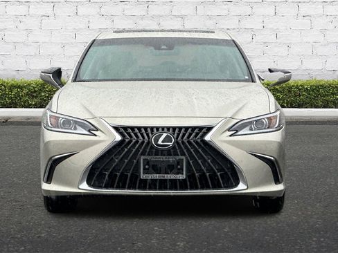 New 2025 Lexus ES 350 w/ Premium Package image 9