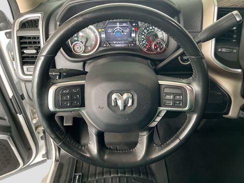 Used 2020 RAM 2500 Laramie w/ Chrome Appearance Group AWD/4WD image 11