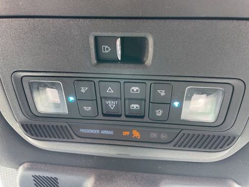 Used 2022 Ford F150 XLT w/ Equipment Group 302A High image 16