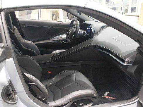 Used 2025 Chevrolet Corvette Stingray Coupe w/ Battery Protection Package image 29