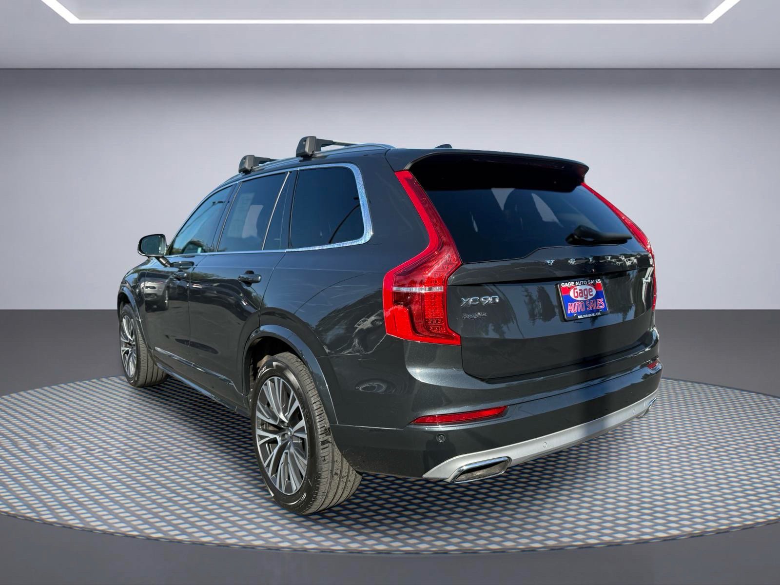 Used 2021 Volvo XC90 T6 Momentum w/ Climate Package AWD/4WD image 4