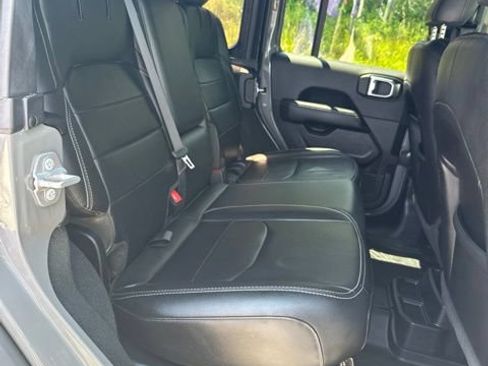 Used 2023 Jeep Wrangler Unlimited Sahara w/ Cold Weather Group AWD/4WD image 49