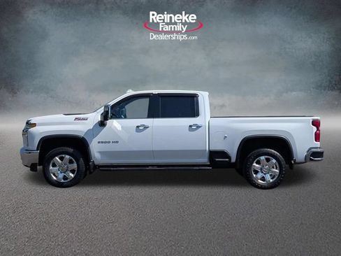 Used 2021 Chevrolet Silverado 2500 LTZ w/ LTZ Convenience Package AWD/4WD image 9