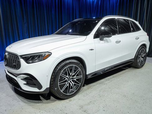 New 2026 Mercedes-Benz GLC 43 AMG 4MATIC image 1