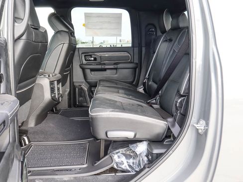 New 2026 RAM 3500 Limited AWD/4WD image 18