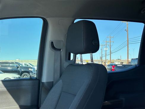 Used 2022 Chevrolet Silverado 1500 RST image 12