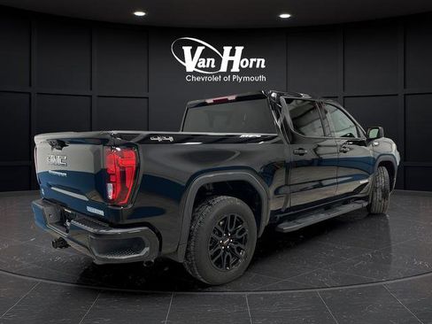 Used 2024 GMC Sierra 1500 Elevation w/ LPO, Elevation Black Package image 3