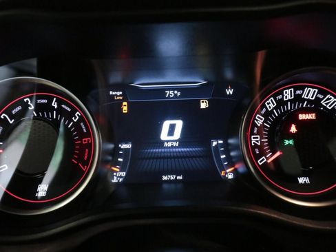 Used 2021 Dodge Challenger R/T Scat Pack RWD image 22