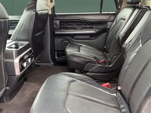 Used 2021 Ford Expedition Max Platinum AWD/4WD image 18
