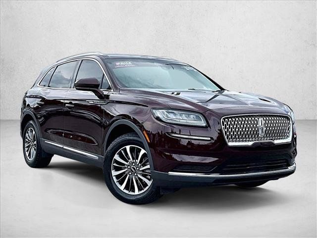 Used 2023 Lincoln Nautilus FWD image 12