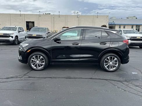 Used 2022 Buick Encore GX Essence w/ Advanced Technology Package AWD/4WD image 4