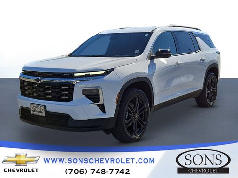 New 2026 Chevrolet Traverse LT w/ Driver Confidence Package image 1