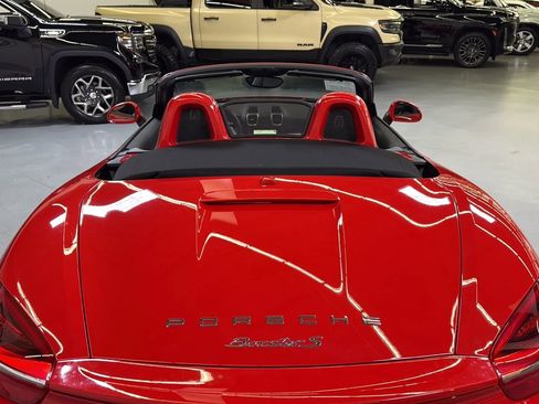 Used 2014 Porsche Boxster S image 10