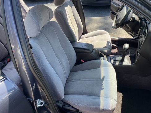 Used 1996 Toyota Camry LE FWD image 27