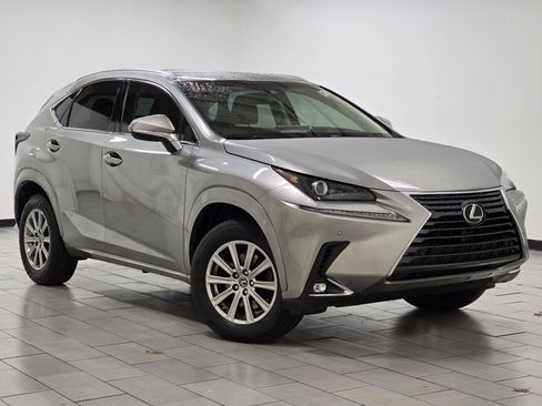 Used 2018 Lexus NX 300 FWD image 2
