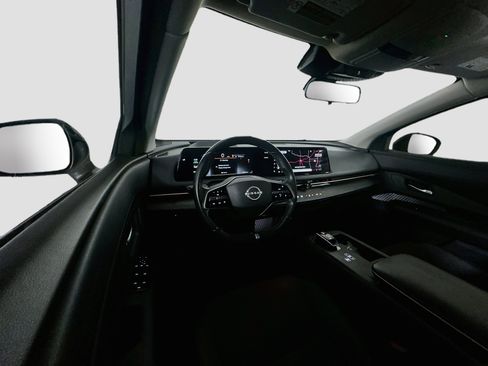 Used 2023 Nissan Ariya FWD image 18