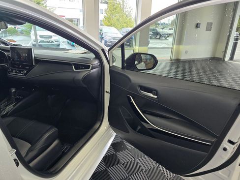 Certified 2023 Toyota Corolla XSE image 40