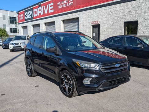 Used 2019 Ford Escape SEL FWD image 4