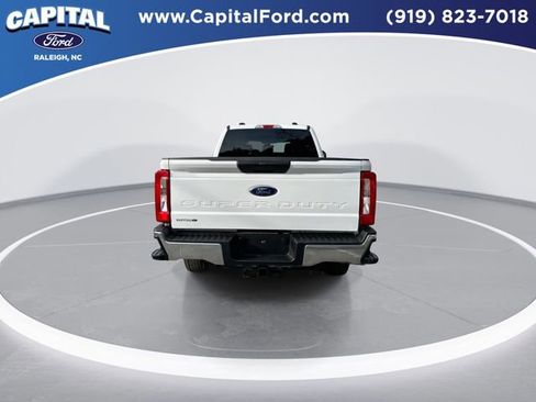 Certified 2025 Ford F250 XLT image 7