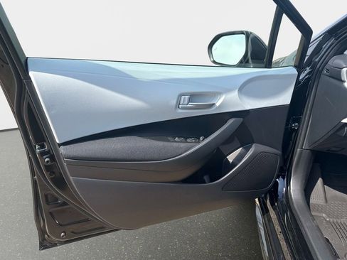 New 2026 Toyota Corolla SE image 17