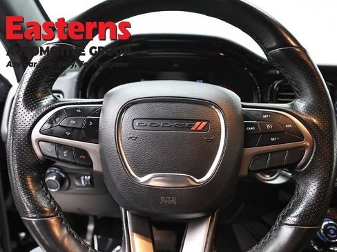 Used 2023 Dodge Durango SXT image 10