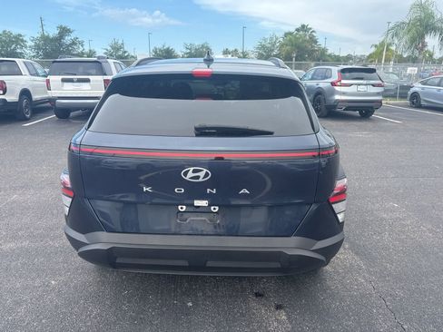Used 2024 Hyundai Kona SEL w/ Convenience Package FWD image 6