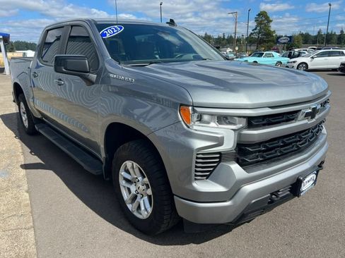 Used 2023 Chevrolet Silverado 1500 RST w/ Protection Package AWD/4WD image 4