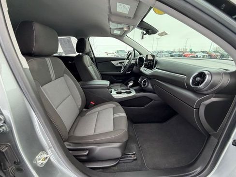 Used 2025 Chevrolet Blazer LT image 23