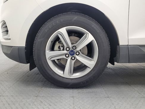 Used 2019 Ford Edge SEL w/ Equipment Group 201A FWD image 31