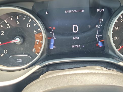 Used 2020 Jeep Compass Sport AWD/4WD image 23