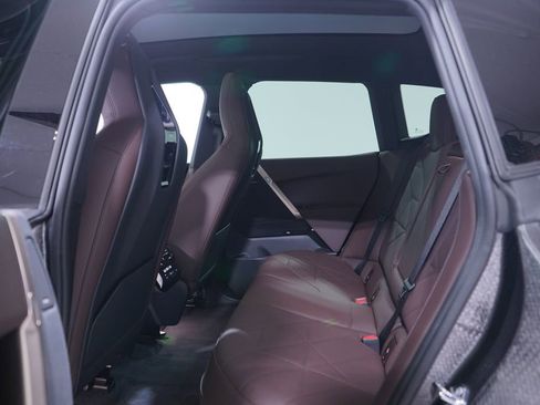 Used 2026 BMW iX xDrive60 image 9