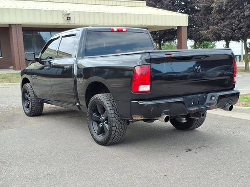 Used 2016 RAM 1500 ST AWD/4WD image 3