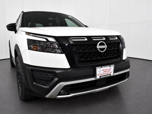 Certified 2024 Nissan Pathfinder Rock Creek AWD/4WD image 3