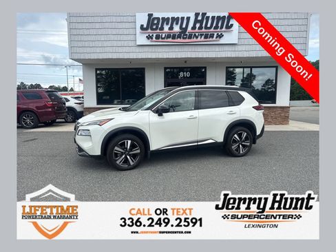 Used 2023 Nissan Rogue SL AWD/4WD image 1