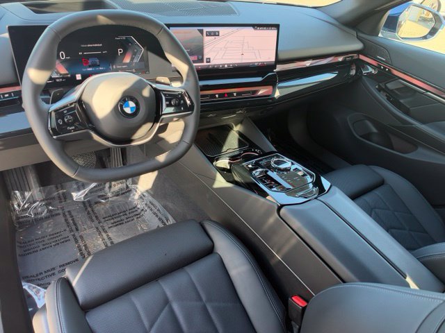Certified 2026 BMW 540i xDrive AWD/4WD image 18