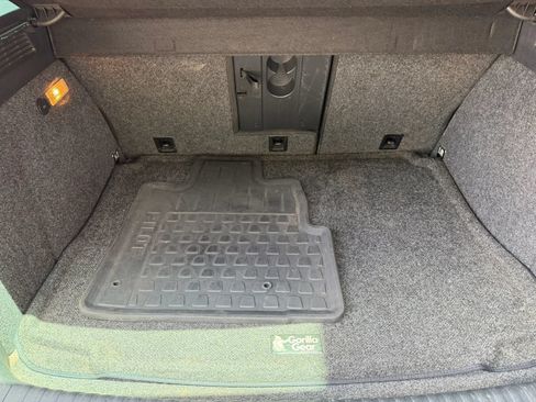 Used 2009 Volkswagen Tiguan S FWD image 22
