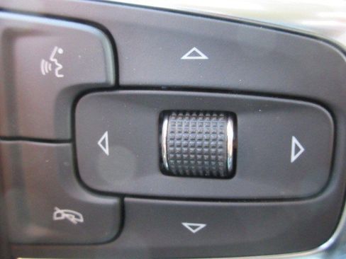 New 2026 Chevrolet Blazer LT image 22