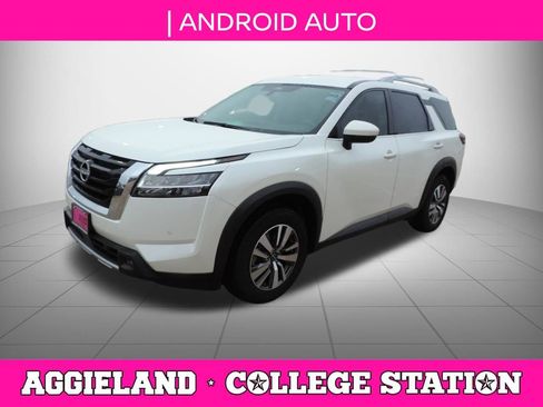 Used 2023 Nissan Pathfinder SL FWD image 8