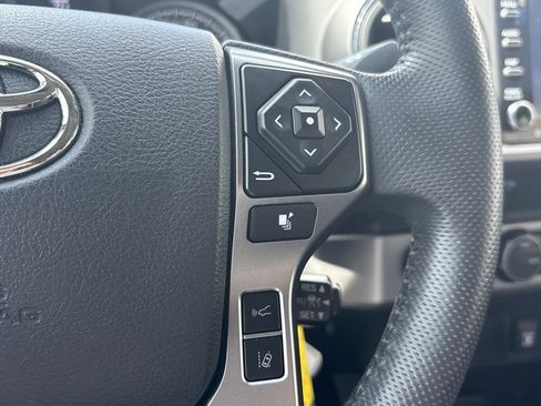 Used 2021 Toyota Tacoma SR5 w/ Technology Package AWD/4WD image 21