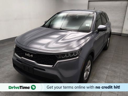 Used 2023 Kia Sorento LX FWD image 1
