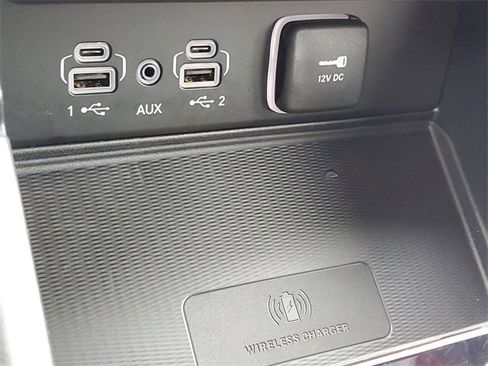 New 2025 Jeep Grand Cherokee L Altitude image 30