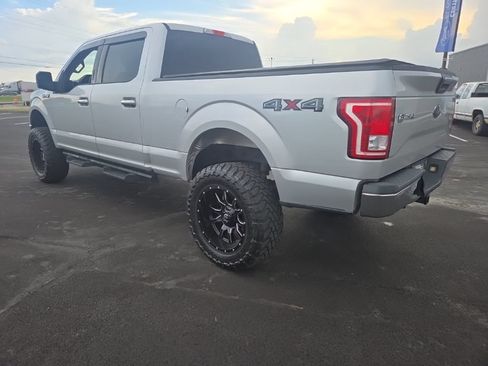 Used 2017 Ford F150 XLT w/ Trailer Tow Package AWD/4WD image 11